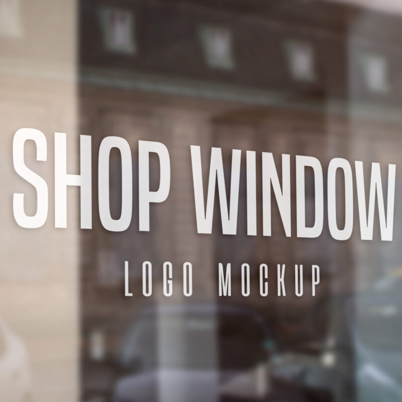 Forte visibilité, excellent rapport qualité-prix, solidité, longévité, simplicité d’installation, les avantages du lettrage adhésif sont multiples ! Visuel 1200 Lettrage adhesif 3